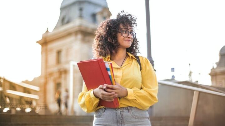 Aplicativo Educa Mais Brasil – como funciona, bolsas de estudo e mais!